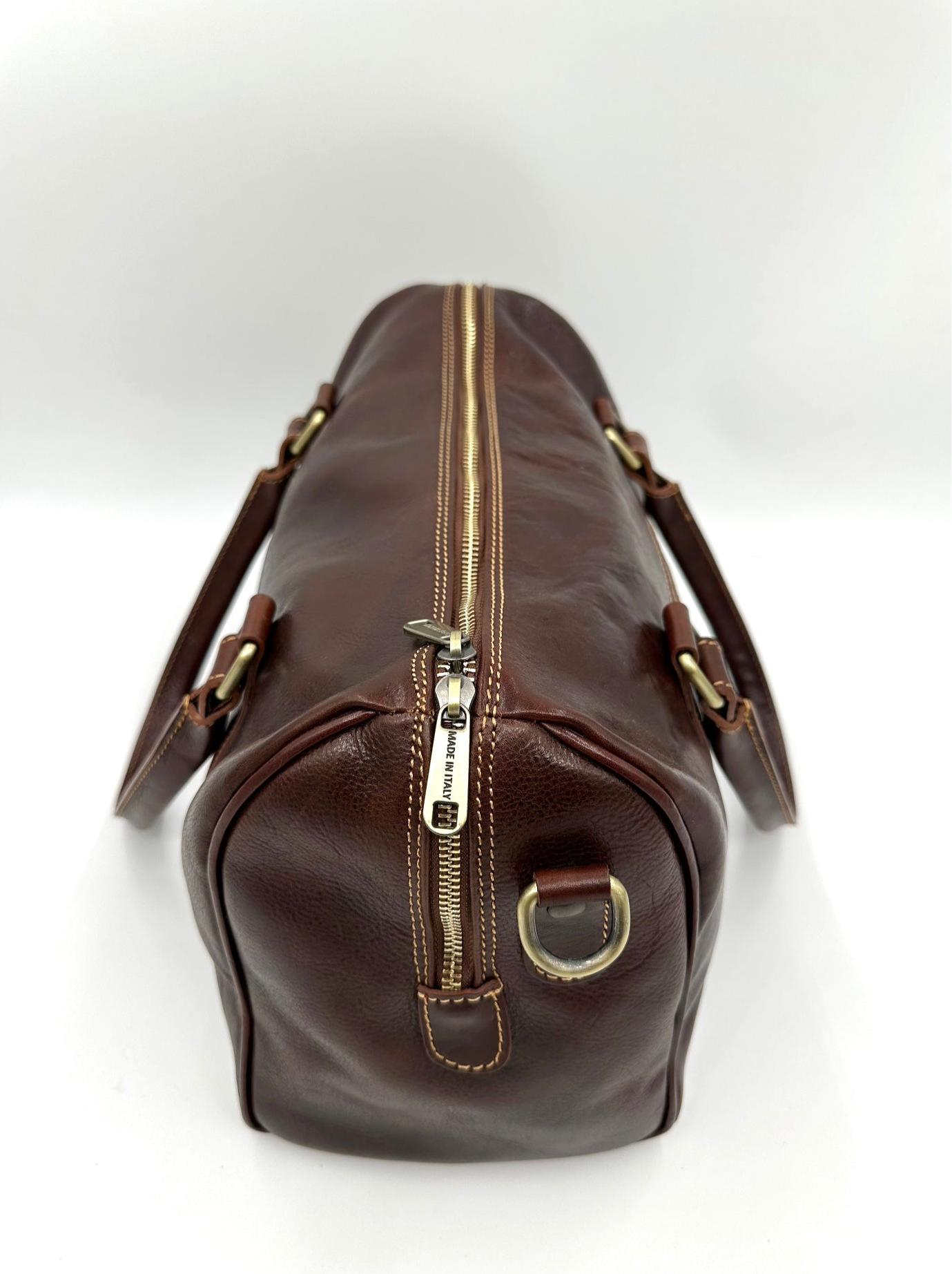Baulotto in cuoio unisex
