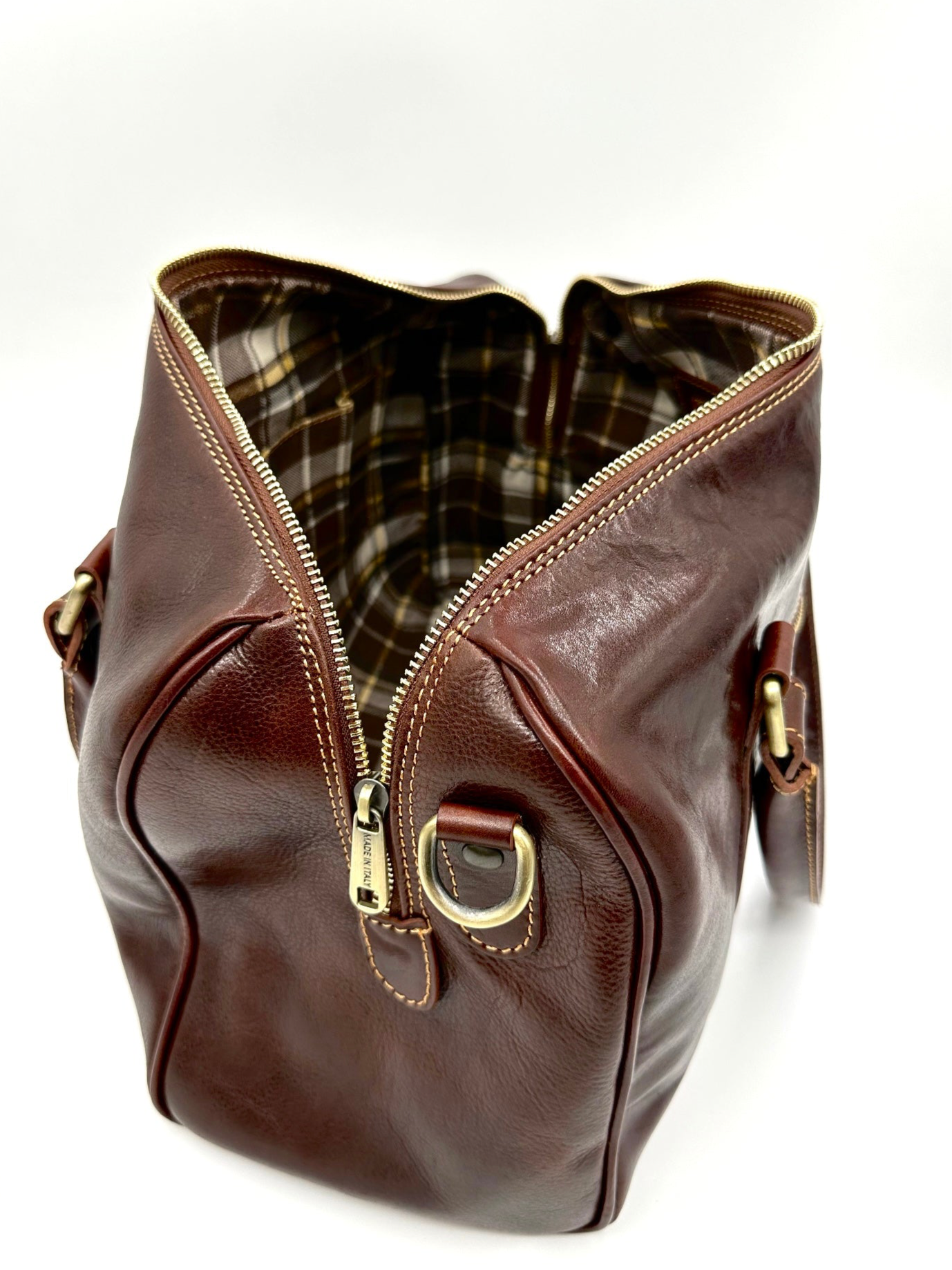 Baulotto in cuoio unisex