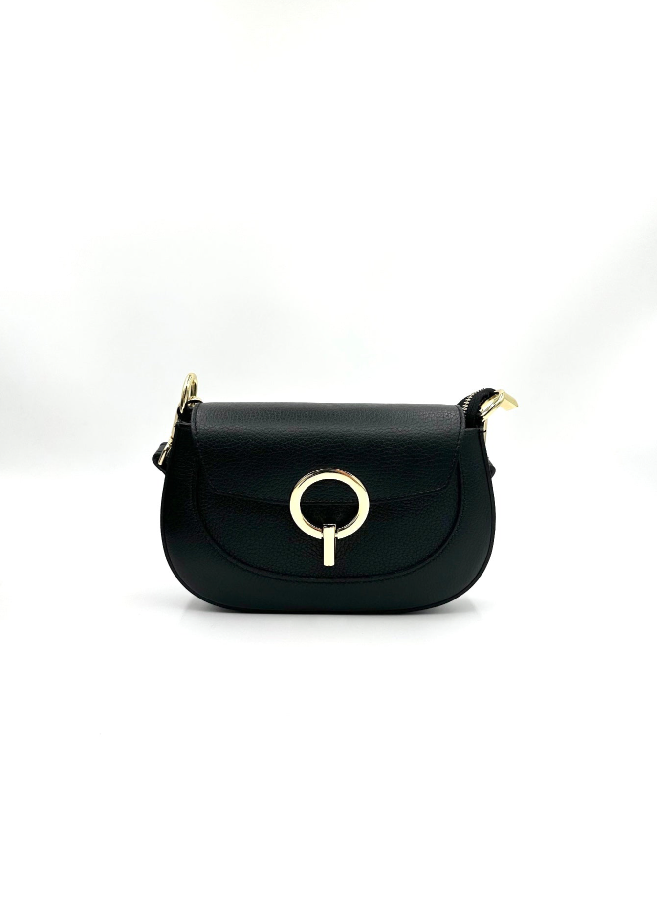 Borsa con patella in pelle martellata