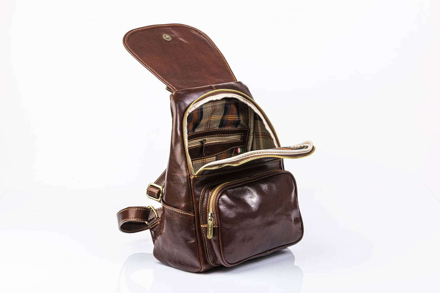 Zaino in cuoio unisex con patella